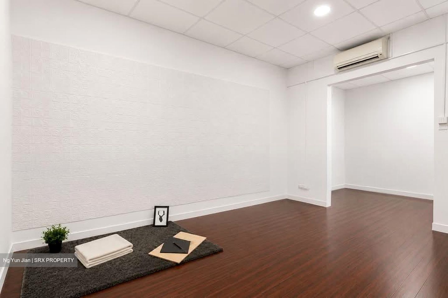 Jalan Besar Stadium (D8), Shop House #588613971
